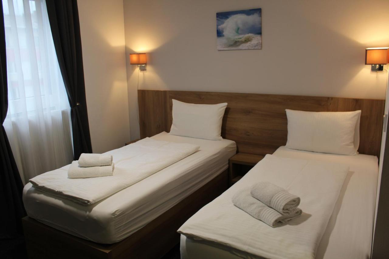 Hotel Kakanj Esterno foto