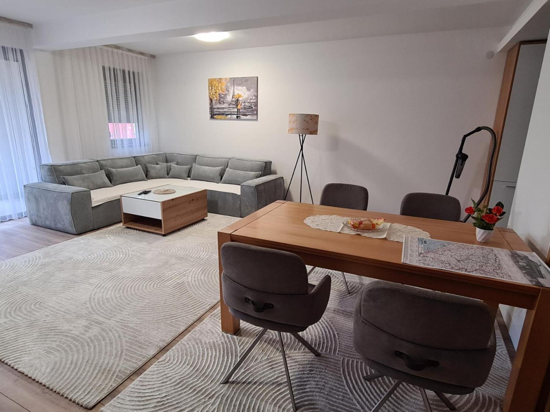 Hotel Kakanj Esterno foto