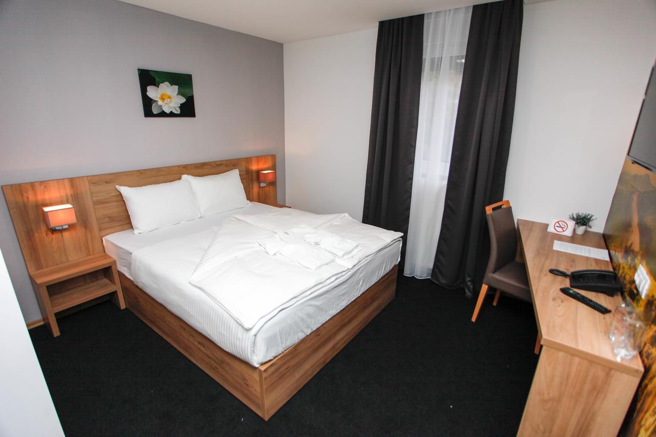 Hotel Kakanj Esterno foto